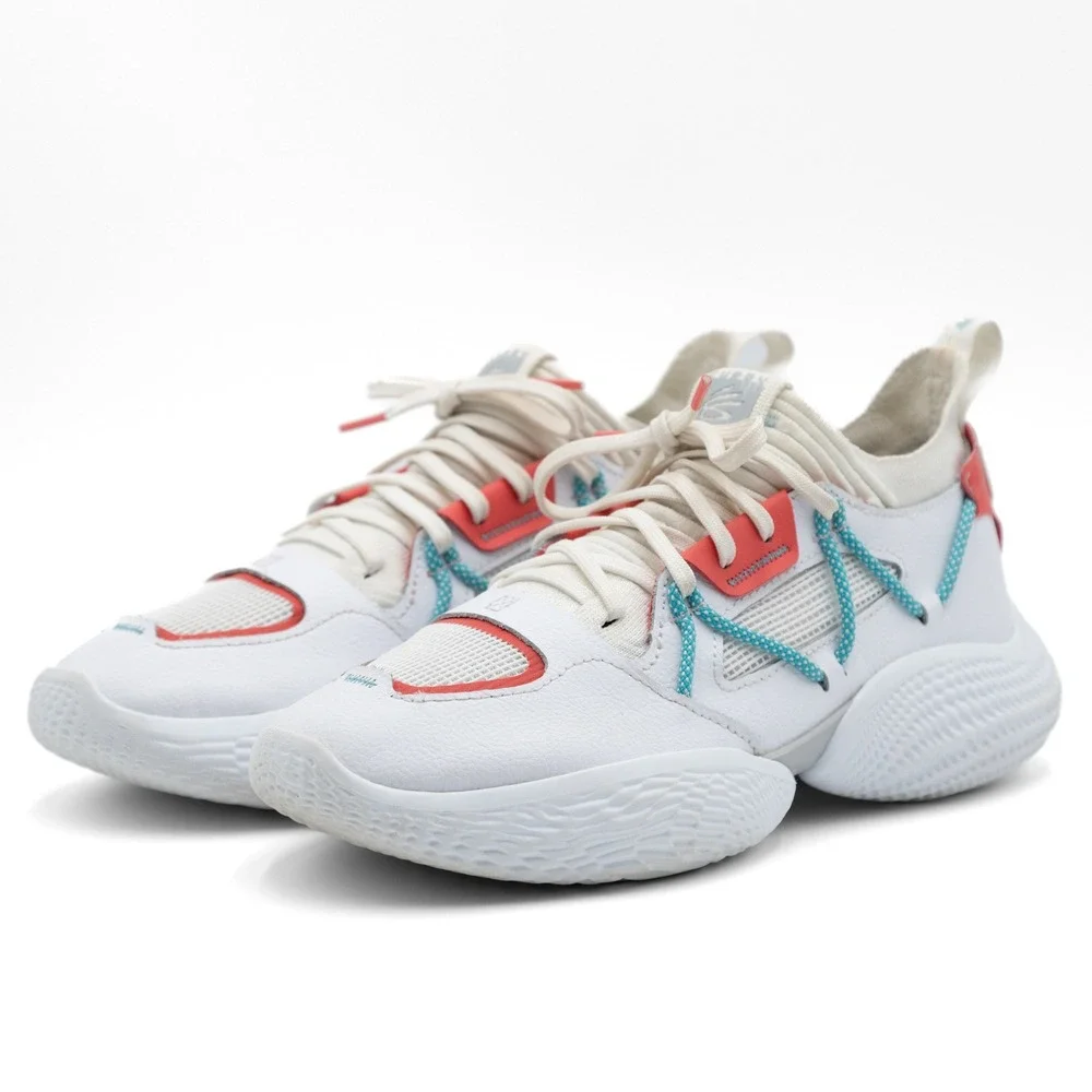 UNDER ARMOUR Men's US 7.5 White Daiquiri Curry Flow Cozy‎ Basketball Sneakers